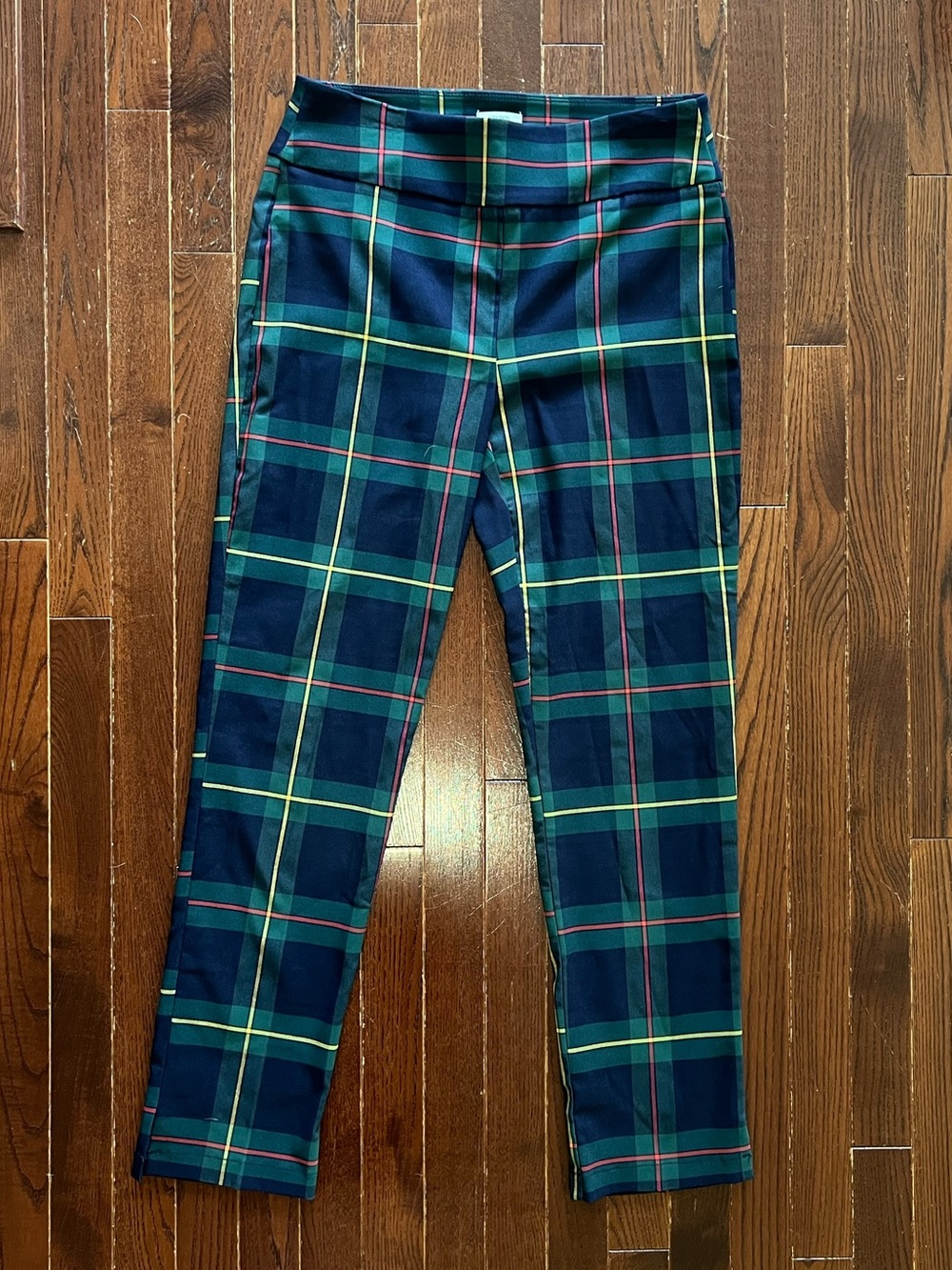 Crown & Ivy Tartan Plaid Skinny Pull-On Trousers Prep Holiday Sz 6